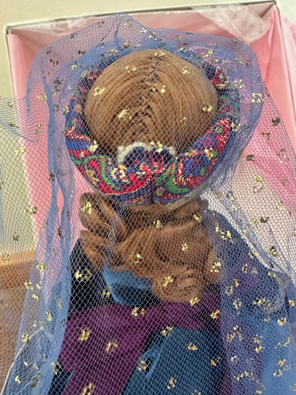 Duchess Alice in Wonderland Madame Alexander Legends 8” doll in box vintage - Picture 5 of 9